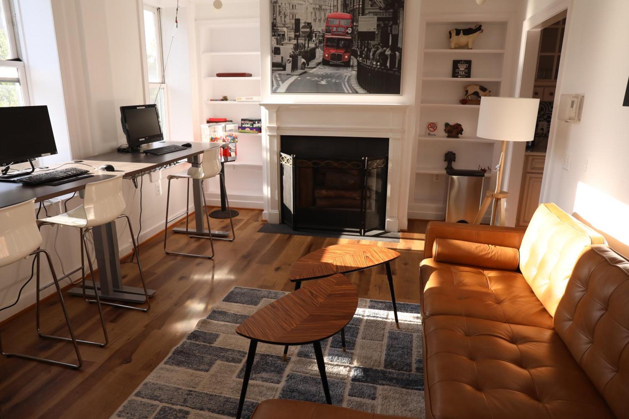 Duo Housing (Adults Only) Hostel Washington Exterior photo