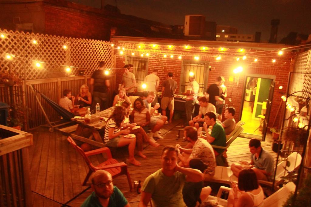 Duo Housing (Adults Only) Hostel Washington Exterior photo