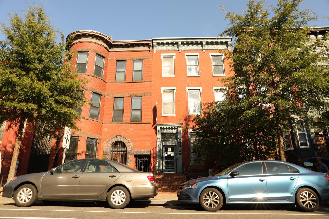 Duo Housing (Adults Only) Hostel Washington Exterior photo