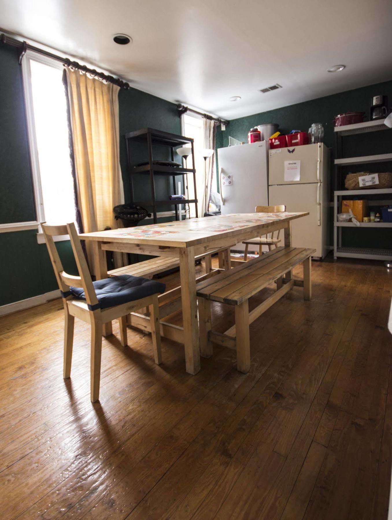 Duo Housing (Adults Only) Hostel Washington Exterior photo