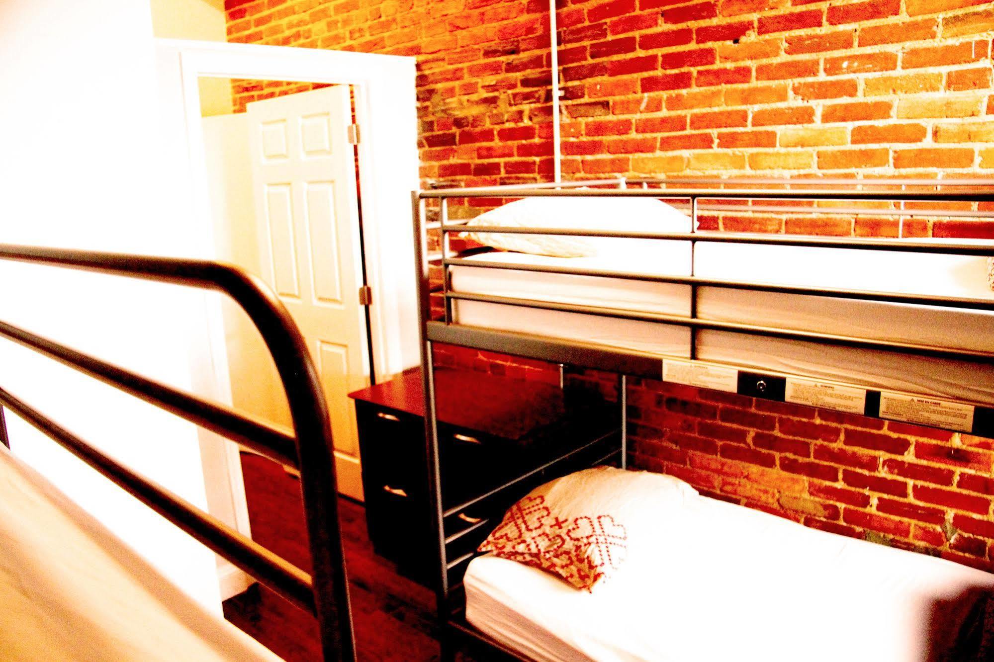 Duo Housing (Adults Only) Hostel Washington Exterior photo
