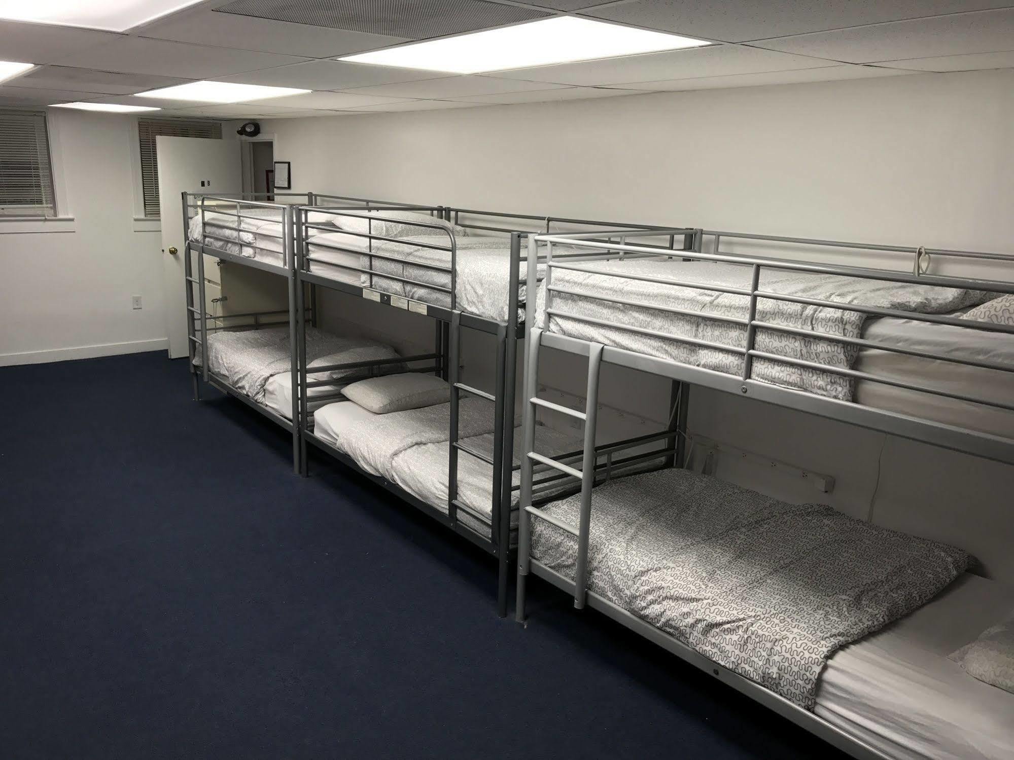 Duo Housing (Adults Only) Hostel Washington Exterior photo