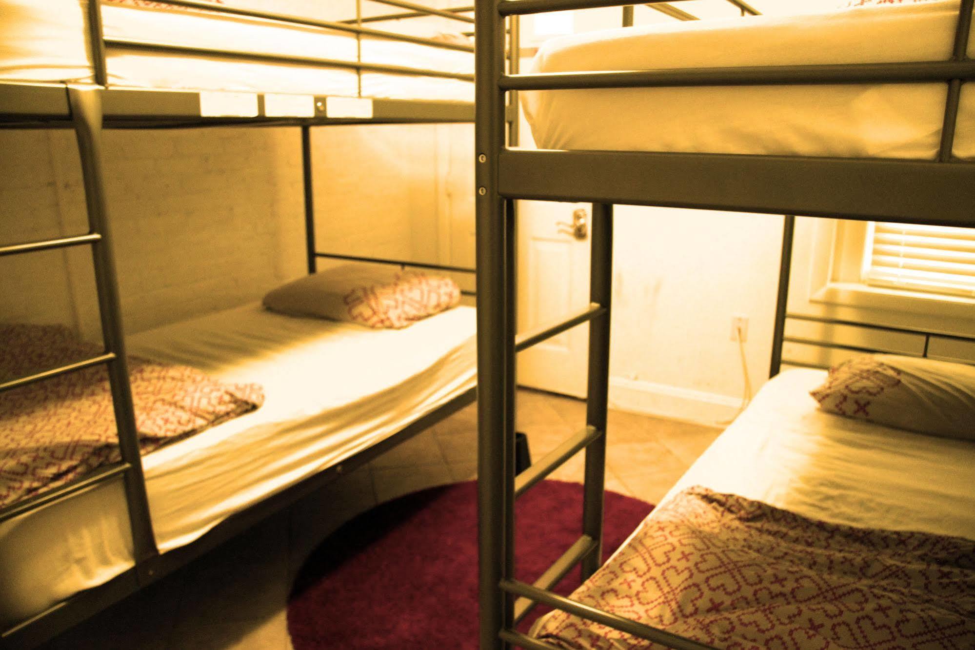 Duo Housing (Adults Only) Hostel Washington Exterior photo